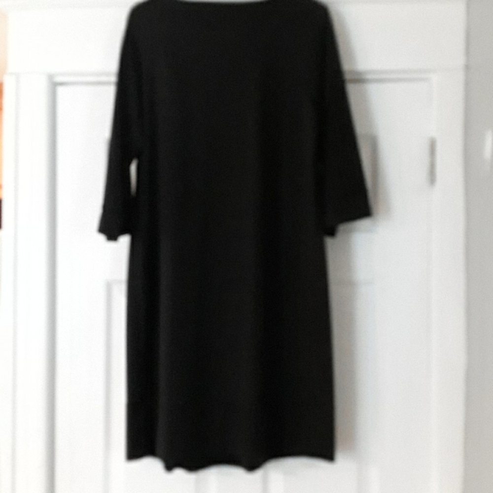 Dress just below the knees